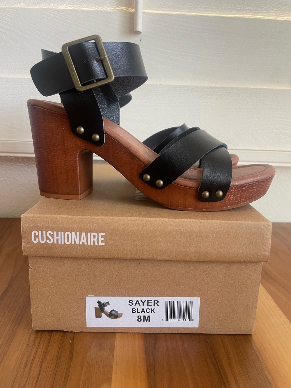 Cushionaire Sayer Black Platform Sandal with Wood-Look Block Heel